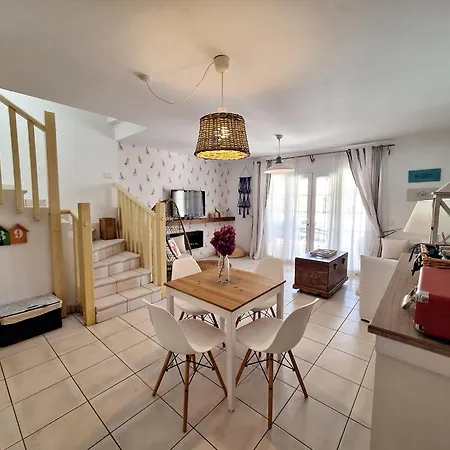 Holiday home Casitas De La Playa