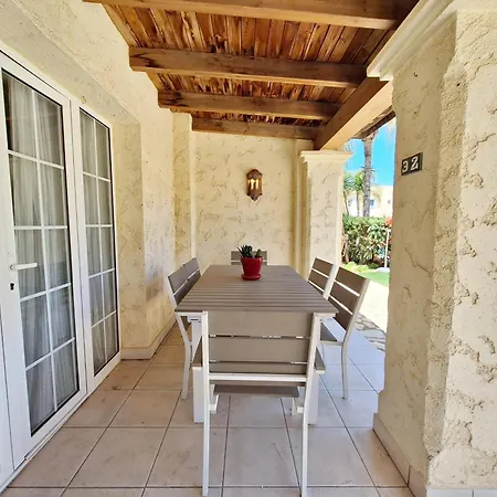 Casitas De La Playa Holiday home *